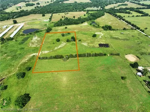 006 Old Pike Rd, Howe, OK 74940