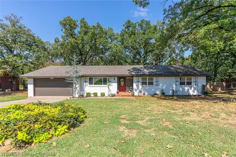 2705 S Jackson St, Fort Smith, AR 72901