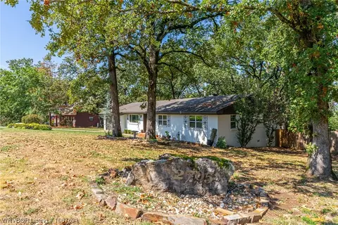 2705 S Jackson St, Fort Smith, AR 72901 photo 2
