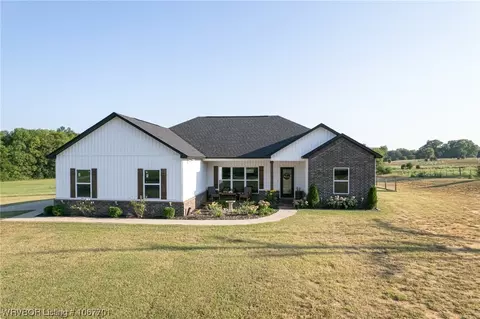 2625 New Town Rd, Alma, AR 72921