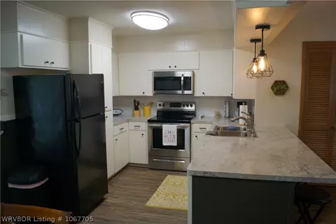 Kitchen - 32500 Hwy 22, Charleston, AR 72933 photo 4 of 4