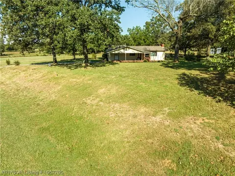 Exterior - 32500 Hwy 22, Charleston, AR 72933 photo 3 of 7