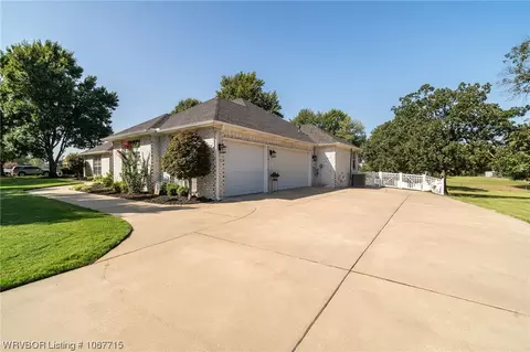 10708 Kent Ct, Fort Smith, AR 72908 photo 6