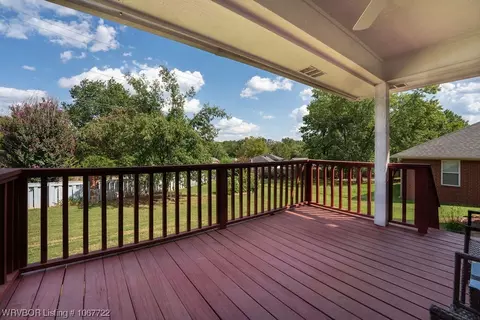 Exterior - 4009 Colton Dr, Fort Smith, AR 72903 photo 9 of 10
