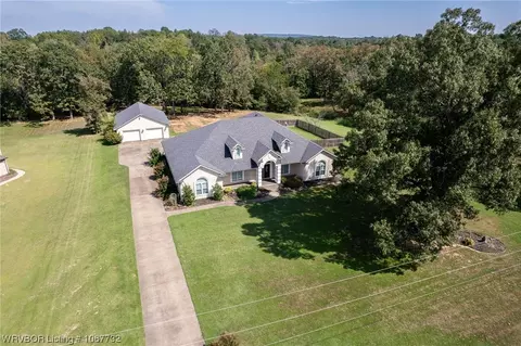 200 Waterfront Cir, Alma, AR 72921