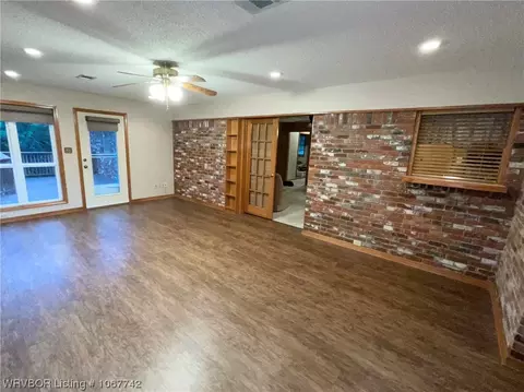 4521 Urbana Dr, Fort Smith, AR 72904 photo 5
