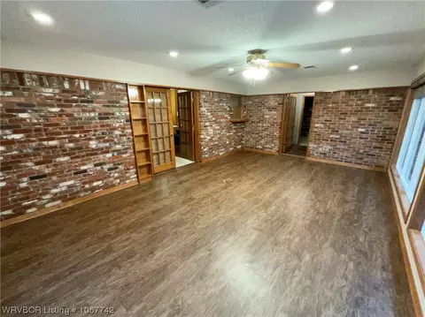 4521 Urbana Dr, Fort Smith, AR 72904 photo 6