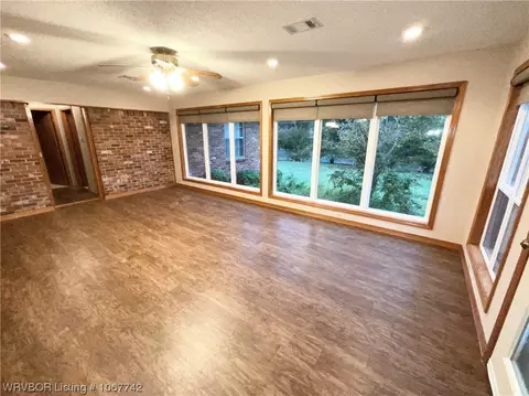 4521 Urbana Dr, Fort Smith, AR 72904 photo 4