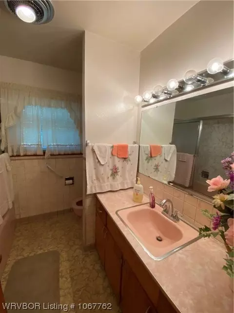 712 18th St, Ozark, AR 72949 photo 8
