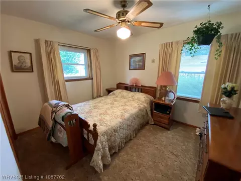 712 18th St, Ozark, AR 72949 photo 3