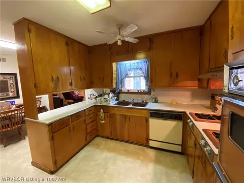 712 18th St, Ozark, AR 72949 photo 21