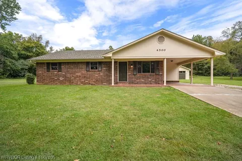 4500 W Highway 10, Greenwood, AR 72936