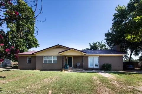 23274 Coal Creek Rd, Spiro, OK 74959