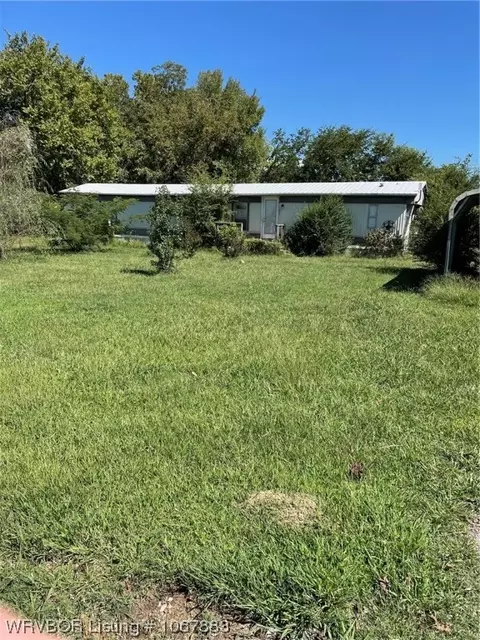 39556 208th Ave, Howe, OK 74940