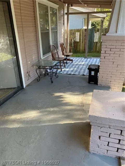 618 N 36th St, Fort Smith, AR 72903 photo 3