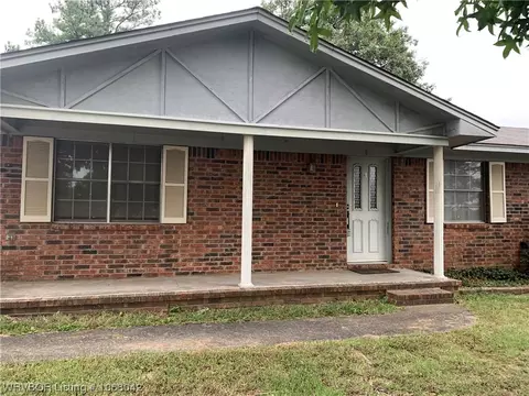 604 Spruce St, Van Buren, AR 72956