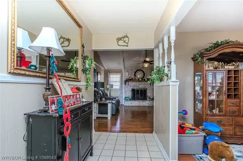 6431 Ridgeway Ln, Ozark, AR 72949 photo 2