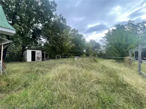 109 North Harley Street, Paris, AR 72855 photo 7
