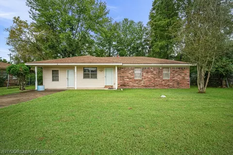 6 15th St, Lavaca, AR 72941