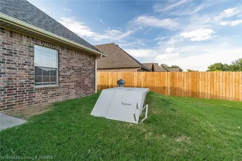 Exterior - 12501 Dunston Dr, Fort Smith, AR 72916 photo 3 of 5