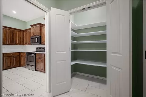 Kitchen - 12501 Dunston Dr, Fort Smith, AR 72916 photo 4 of 4
