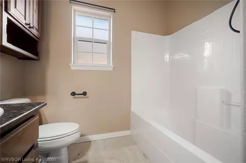 Bath - 12501 Dunston Dr, Fort Smith, AR 72916 photo 5 of 5