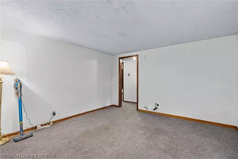 211 2nd St, Hartford, AR 72938 photo 18