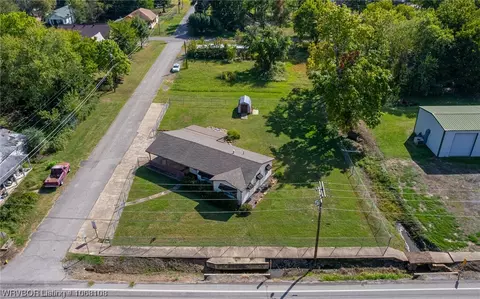 211 2nd St, Hartford, AR 72938 photo 29