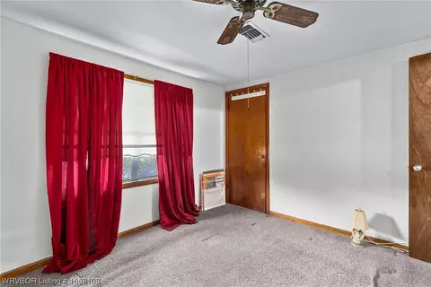 211 2nd St, Hartford, AR 72938 photo 9