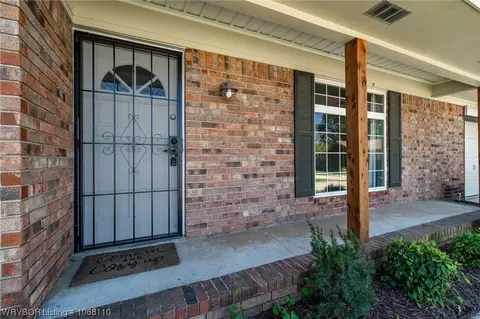 3706 Hendricks Ct, Fort Smith, AR 72903 photo 2