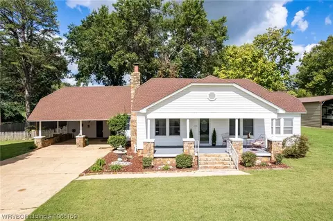 205 Rigsby Rd, Sallisaw, OK 74955