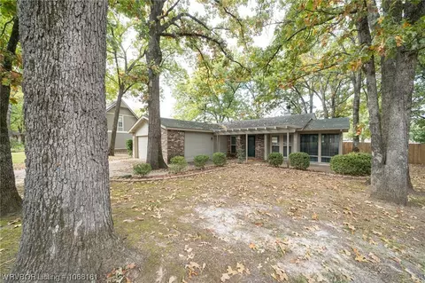 3231 Edinburgh Dr, Fort Smith, AR 72908 photo 3