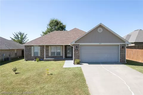 317 Ketchikan Dr, Barling, AR 72923