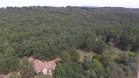 8405 Beulah Land Dr, Ozark, AR 72949