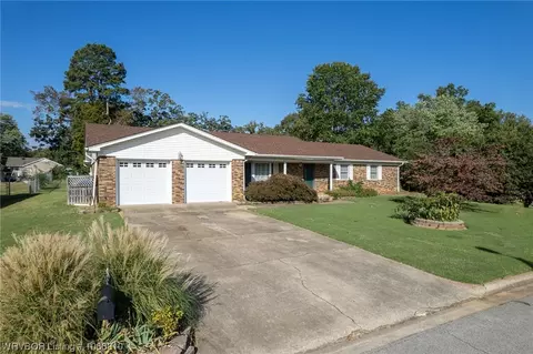 1305 N 58th Ter, Fort Smith, AR 72904 photo 2