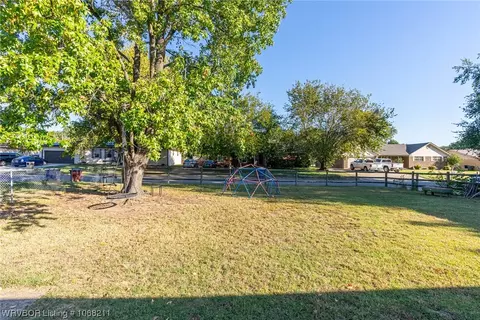 8200 Clover Dr, Fort Smith, AR 72908 photo 28