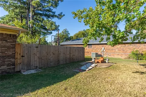 8200 Clover Dr, Fort Smith, AR 72908 photo 27