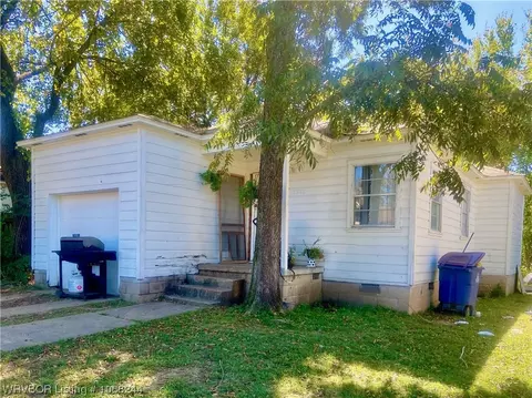 3322 Kinkead Ave, Fort Smith, AR 72903