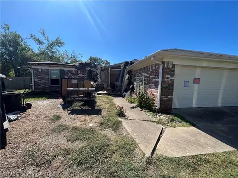 9112 Timberlyn, Fort Smith, AR 72903 photo 3