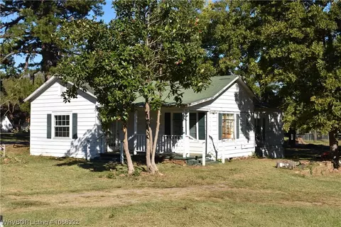 229 E 247 E Grove St, Magazine, AR 72943
