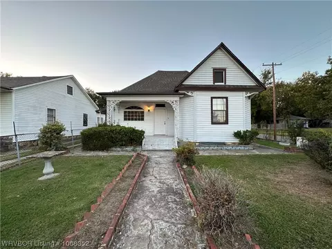 923 15th St, Fort Smith, AR 72901