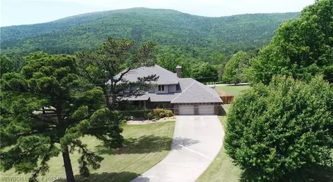 600 Polk Creek St, Poteau, OK 74953