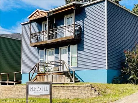 629 Poplar St, Van Buren, AR 72956