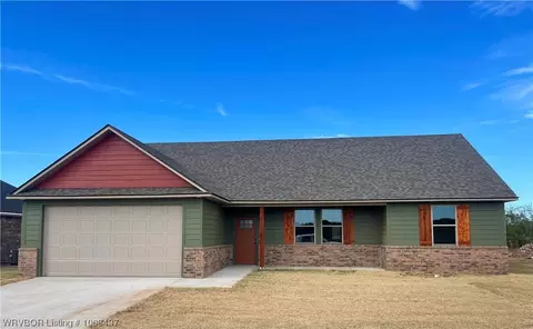 114 Countryside Way, Pocola, OK 74902
