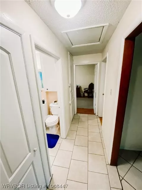 Entry Way - 3823 Birnie Ave, Fort Smith, AR 72904 photo 1 of 1