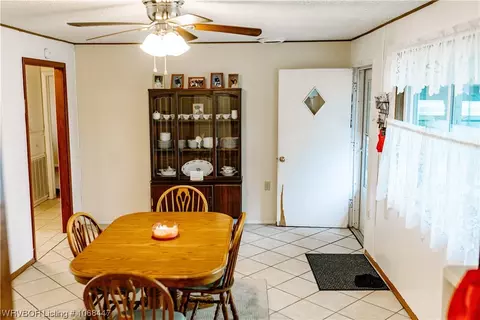 Dining - 3823 Birnie Ave, Fort Smith, AR 72904 photo 1 of 2