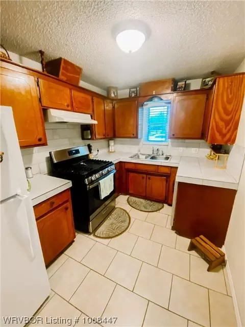 Kitchen - 3823 Birnie Ave, Fort Smith, AR 72904 photo 1 of 1