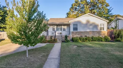 2101 Wolfe Ln, Fort Smith, AR 72901