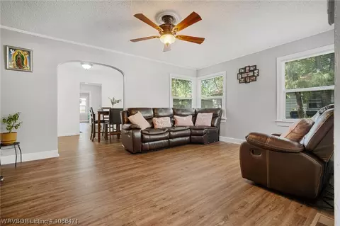 Living - 1415 N 37th St, Fort Smith, AR 72904 photo 1 of 2
