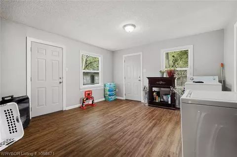 Living - 1415 N 37th St, Fort Smith, AR 72904 photo 2 of 2